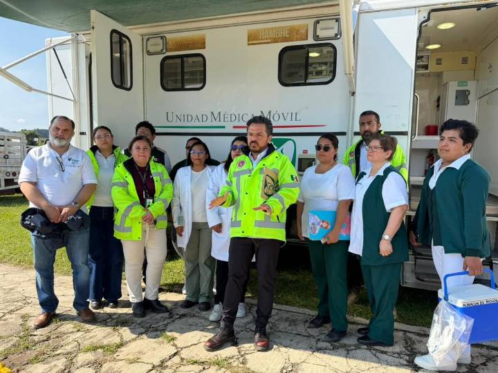 IMSS instala Unidad Médica Móvil en Puebla para apoyar a la población afectada por lluvias