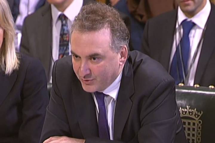 Tories urge inquiry into ‘personal attacks’ on top civil servant ‘from No 10’