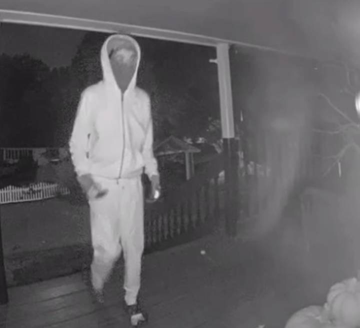 Worcester police seek help finding burglary suspect