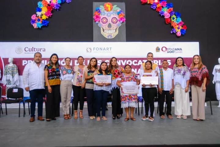 Reconoce Mara Lezama con entrega de premios a guardianas y guardianes del patrimonio cultural vivo y fortalece la identidad maya de Quintana Roo