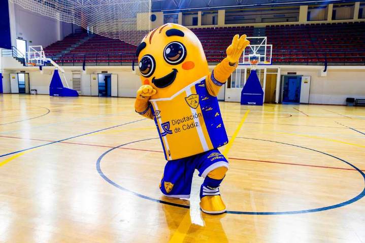 Una barra de pan convertida en mascota en el fútbol sala