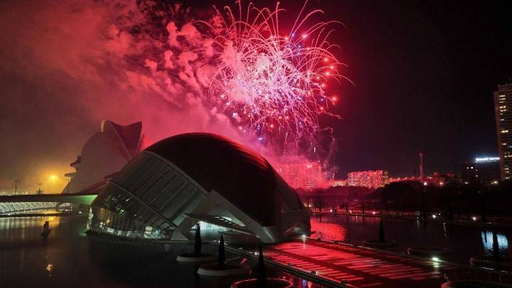 Suspenden el espectáculo de drones pero se mantiene el castillo pirotécnico previo al 9 d’Octubre