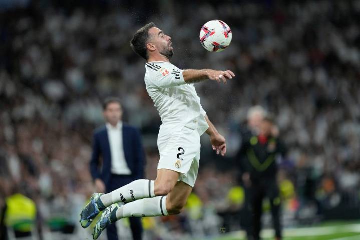 Real Madrid defender Carvajal expected to miss a couple of months after knee op