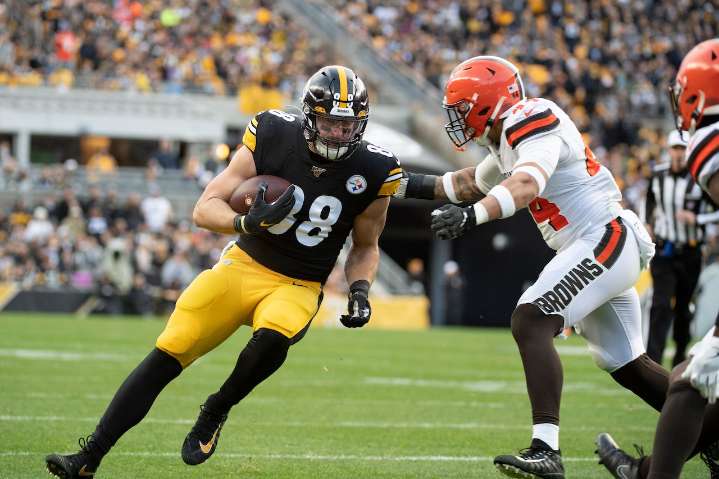 Minnesota Vikings cut ties with former Pittsburgh Steelers tight end