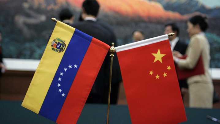 Venezuela agradece a China por su firme condena al despliegue militar de EEUU en el Caribe