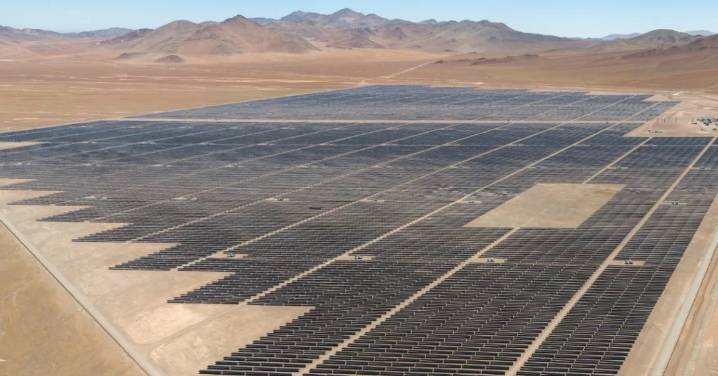Proyecto solar chino refleja el dilema del desarrollo energético de Chile