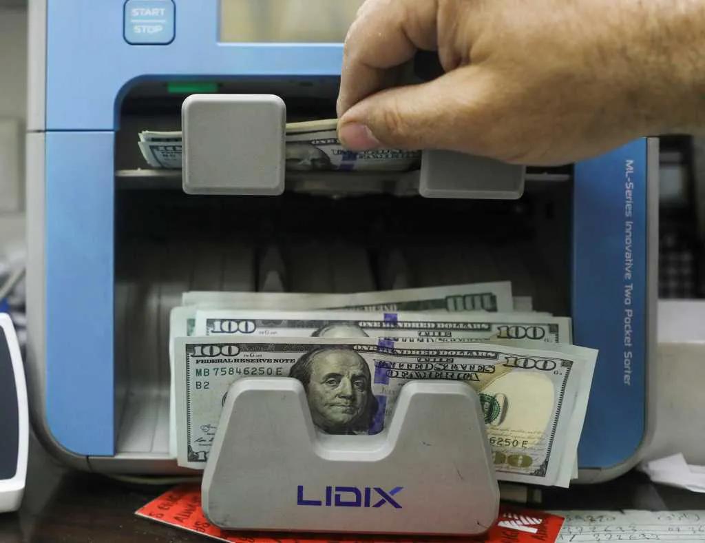 La presión sobre el dólar no cesa y la intervención de EE.UU. no impidió que el oficial se escape a $1.485