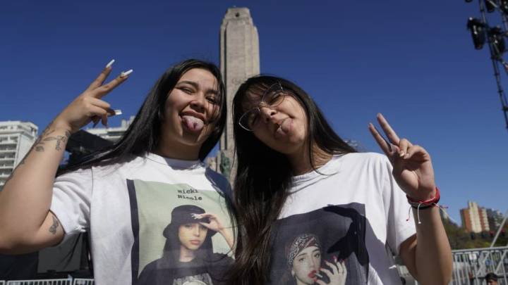 Se viene el show del Tricentenario de Rosario: fanáticos acampan a la espera de Nicki Nicole y Baglietto