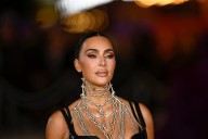 Kim Kardashian sufrió un aneurisma cerebral que achaca al estrés de su divorcio de Kanye West