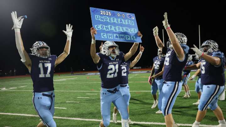 No. 20 West Morris’ D, offensive line outlasts No. 19 Mount Olive in slugfest