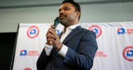 Texas GOP to consider blocking lawmakers from primary ballot