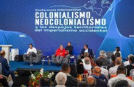 Presidente Nicolás Maduro celebra realización de Conferencia Internacional contra todo tipo de Colonialismo