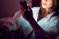 Woman Discovers Husband’s Secret Group Chat Where He Calls Her the 'Warden'