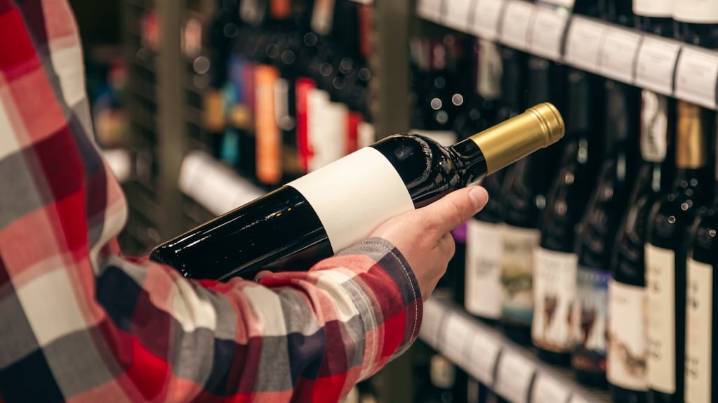 Veda electoral: hasta qué hora se podrá comprar alcohol este sábado 25 de octubre