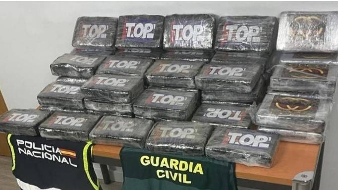 Desarticulan unha banda que transportou ata Biscaia e Cantabria 60 quilos de cocaína