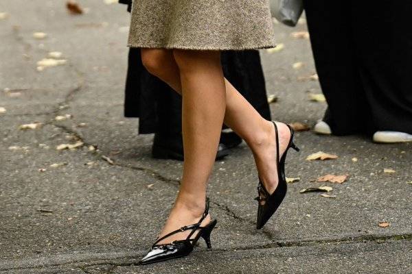 Este es el zapato de transición que todas las francesas tienen y que puedes encontrar en estas 5 marcas españolas