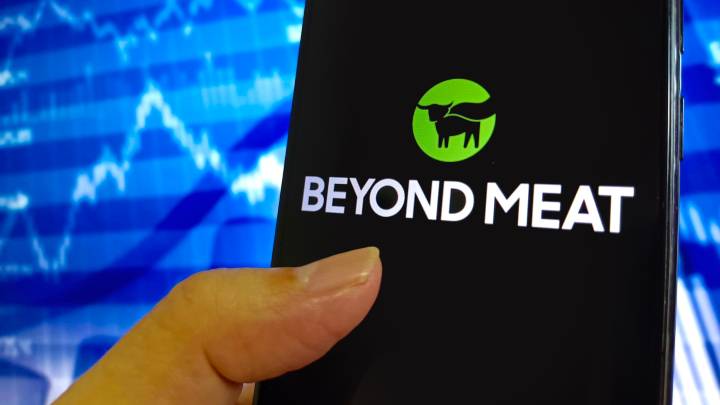 BYND: Beyond Meat shares fall 1% as meme rally fizzles