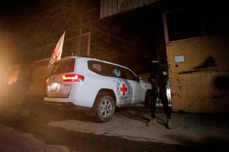 Israel recibió los cadáveres de 2 rehenes y crece la tensión en Gaz