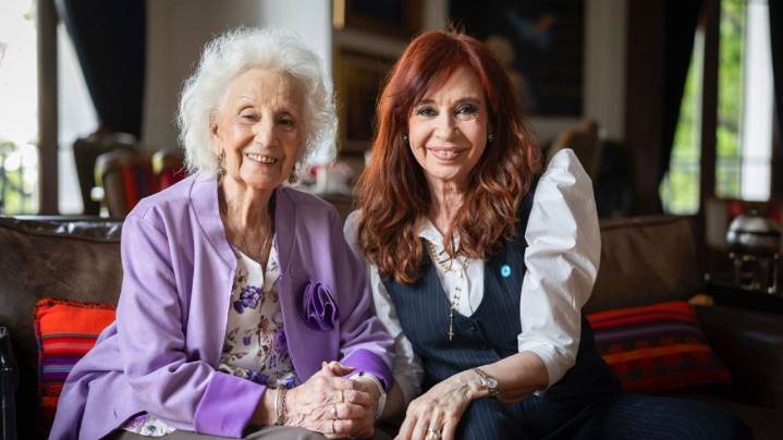 Cristina Kirchner recibió a Estela de Carlotto para festejar sus 95 años: “Es una persona imprescindible”