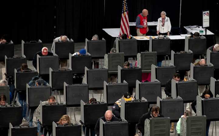 Letter: Save absentee voting