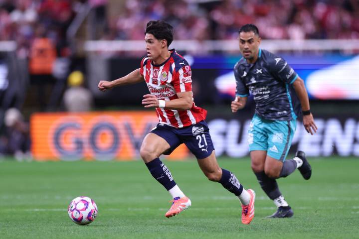 Chivas suma cuarta victoria al hilo