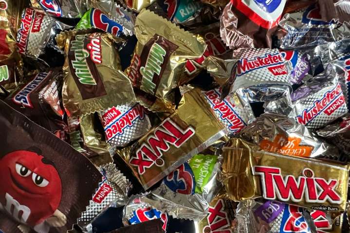 How to spot drug-laced candy this Halloween