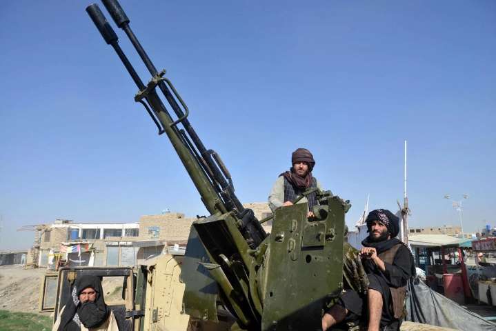 Enfrentamientos entre fuerzas afganas y paquistaníes dejan 12 civiles muertos en Kandahar