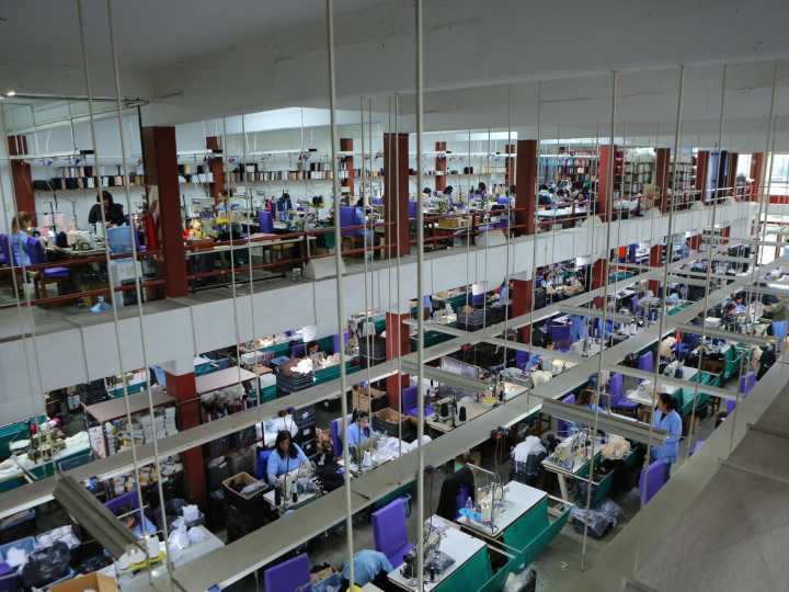 La industria textil contra las cuerdas: tiene el 50% de las fábricas paradas