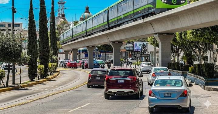 “De oruga a mariposa”, leoneses echan a volar su imaginación con tren elevado