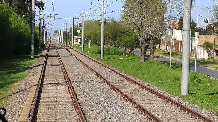 Sin trenes entre Berazategui y Bosques el domingo