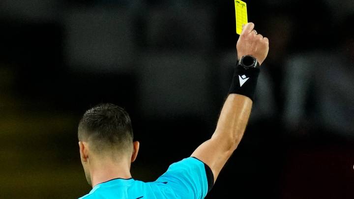 Escándalo en el fútbol: 152 árbitros estarían bajo investigación por polémico caso de apuestas deportivas en varias ligas