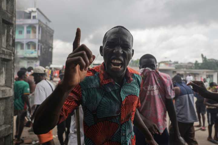 4 dead in election-related clashes as Cameroon’s Biya wins eighth term