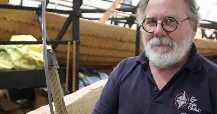 U.S. Navy submariner joins mission to rebuild an Anglo