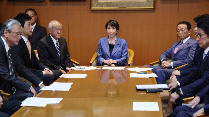 Takaichi forms last-minute alliance; on track to become Japan's first woman PM