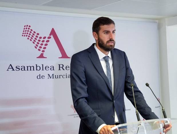 Antelo: “El PP ha toqueteado el trabajo que VOX dejó hecho en el Gobierno y ha presentado un Decreto Ley de Vivienda que no soluciona nada”