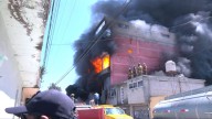 Video del Fuerte Incendio en Ecatepec Hoy: Columna de Humo se Ve desde la México