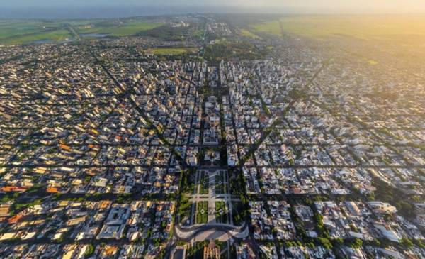 Nuevo paso por la sede del Congreso de la Lengua