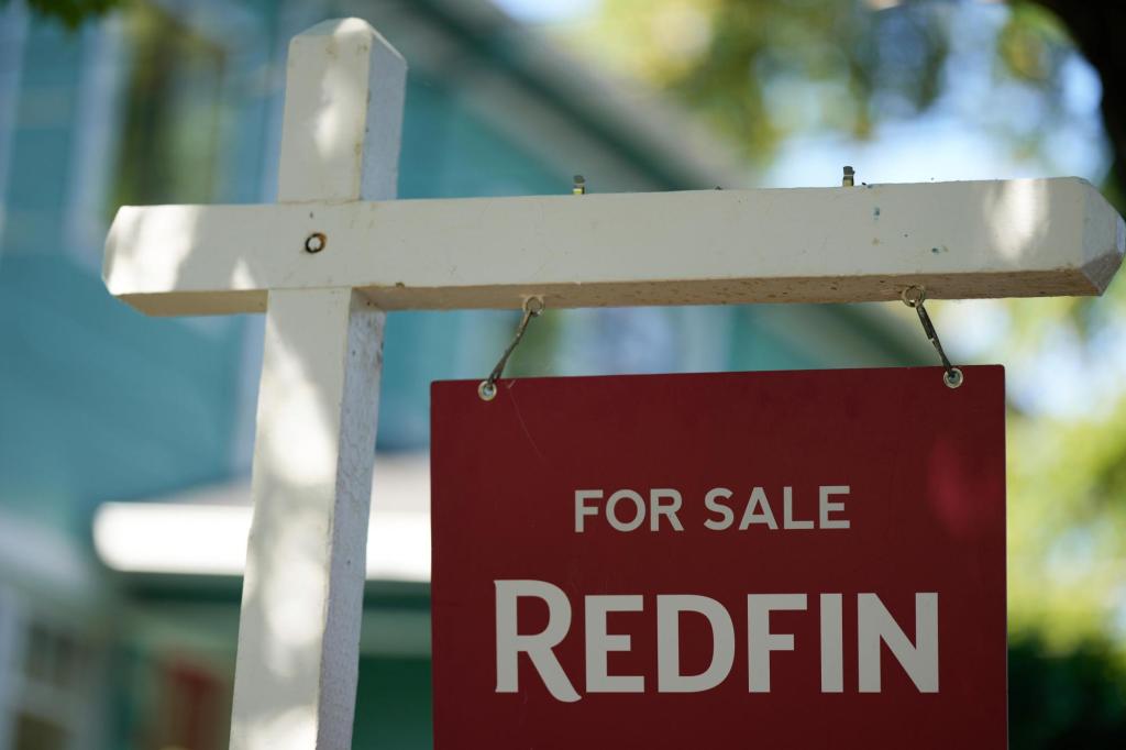 Average long-term US mortgage rate drops to 6.19%, lowest level in more than a year