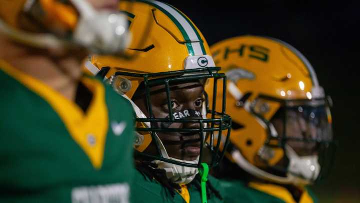 10 Gastonia, Shelby football players chosen for Queen City Senior Bowl