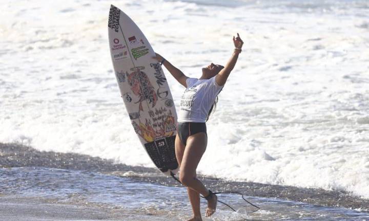 Dominic ‘Mimi’ Barona y Sam Reidy ganan el torneo de surf más importante del Caribe