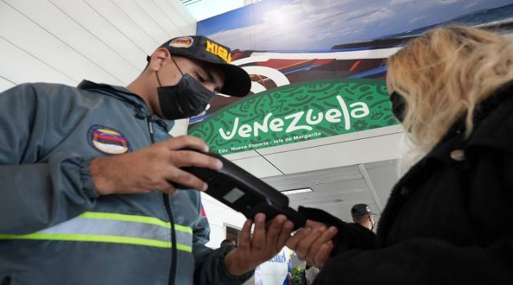 Llegan 197 venezolanos desde EEUU entre ellos 4 niños