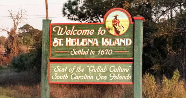 At least 4 dead and 20 injured in shooting at South Carolina bar