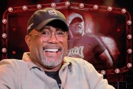 Darius Rucker's Trainer Motivates Him By Making Fun of His Legs