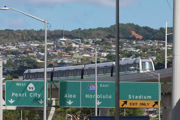 Letter: Set restraints before rail extension study
