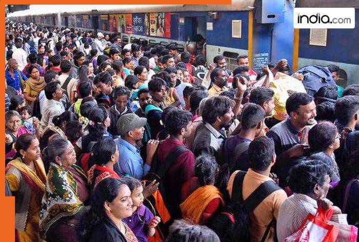 Planning to book train tickets for Diwali, Chhat? Sale of platform tickets in New Delhi stopped at..., these items banned, Mumbai's Bandra Terminus to...