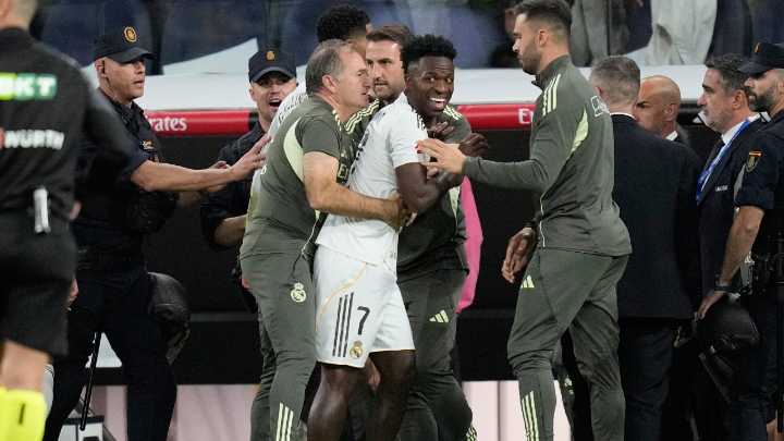 Vinicius Junior apologizes for outburst at Real Madrid coach Xabi Alonso