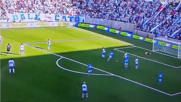 Exportero sufre infarto en pleno partido
