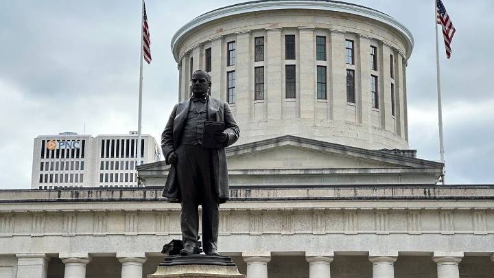 Ohio panel adopts new U.S. House districts