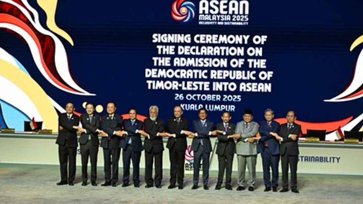 Timor-Leste becomes 11th member of ASEAN