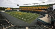 Edmonton Elks organize free camp for high school football players sidelined by strike
